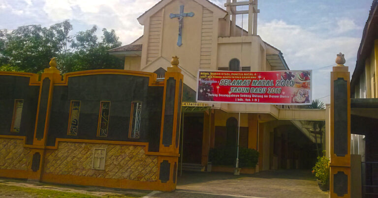 Paroki Santo Petrus Gemolong